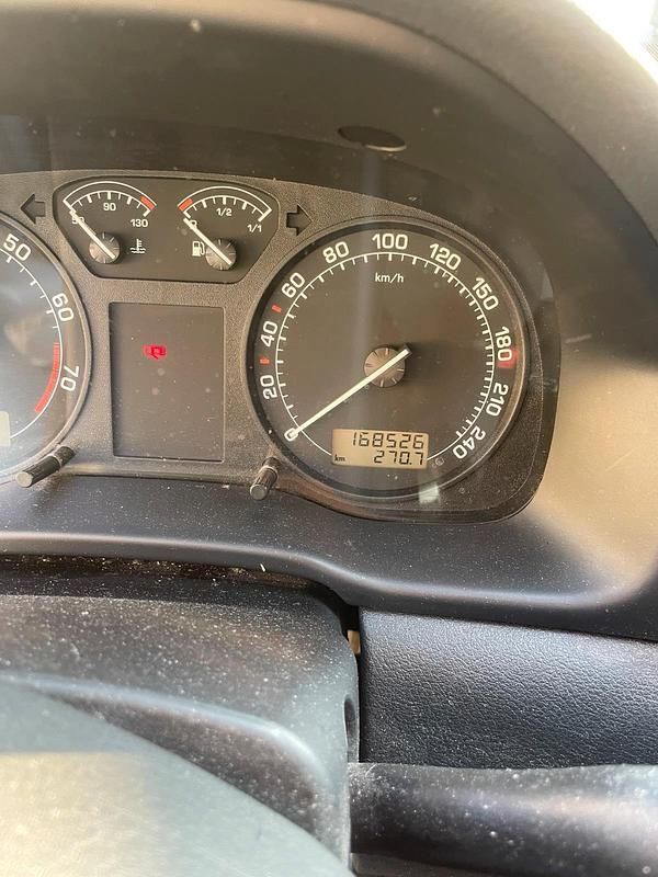 Gebraucht Skoda Octavia 115 PS (84 kW) 2009 Blau Kombi