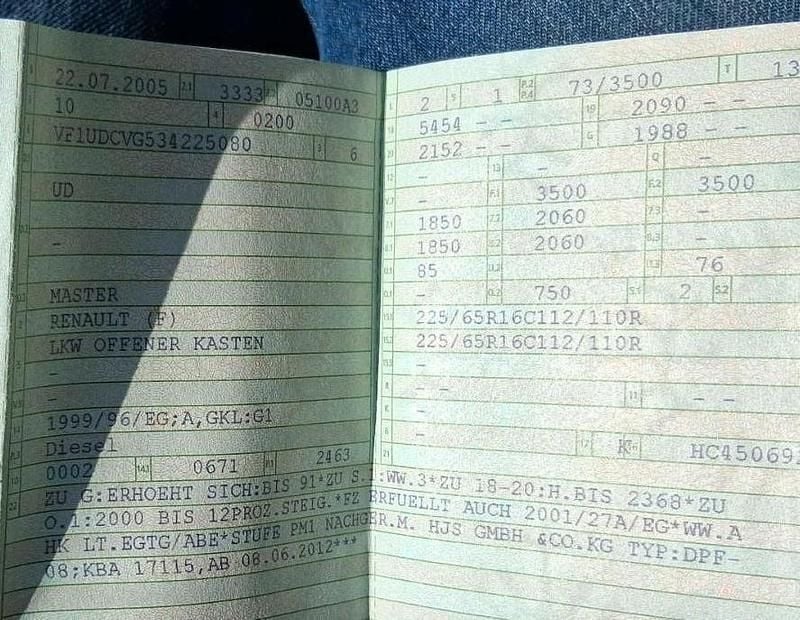 Gebraucht Renault Master 99 PS (72 kW) 2005 Orange Van / Kleinbus