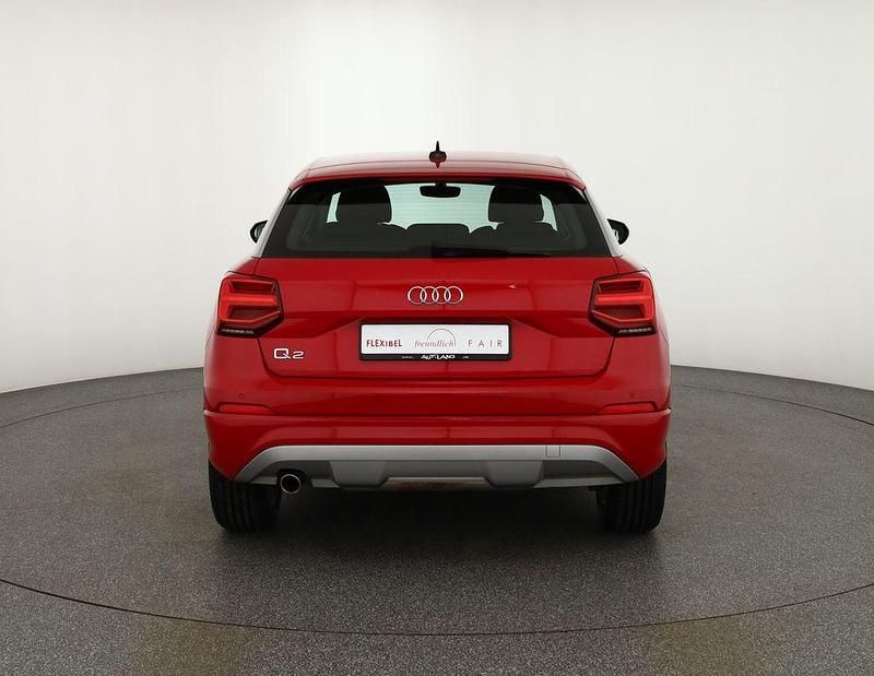 Gebraucht Audi Q2 Comfort 116 PS (85 kW) 2019 Rot SUV