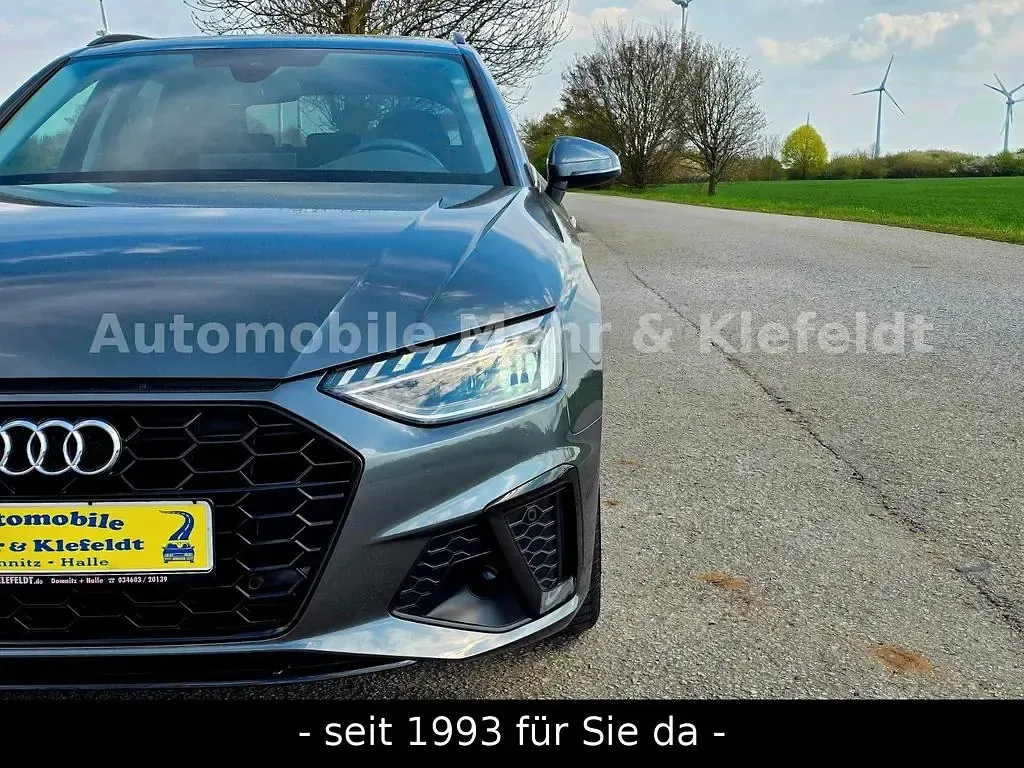 Gebraucht Audi A4 S-Line 204 PS (150 kW) 2024 Grau Kombi