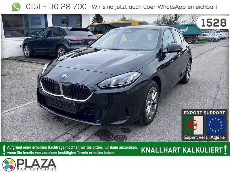 Black sapphire metallic Gebraucht 2024 BMW 120 Kleinwagen | 26.490 € (Superpreis) - Bild 1/4