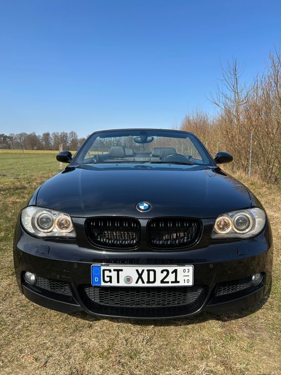 Schwarz Gebraucht 2008 BMW 118 Cabriolet M Sport Cabrio | 5.950 € (Guter Preis) - Bild 1/4
