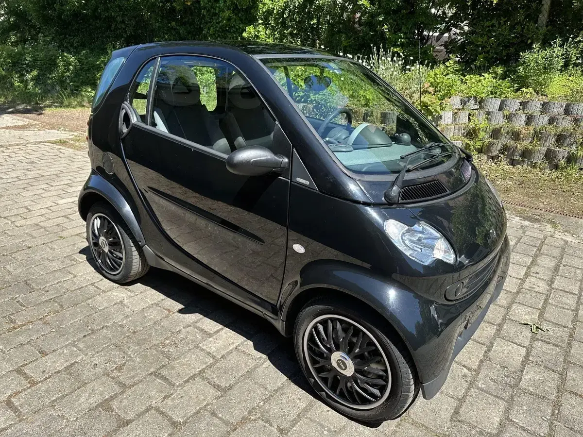 Usata Smart ForTwo Coupé Pulse 61 CV (44 kW) 2006 Nero Coupé