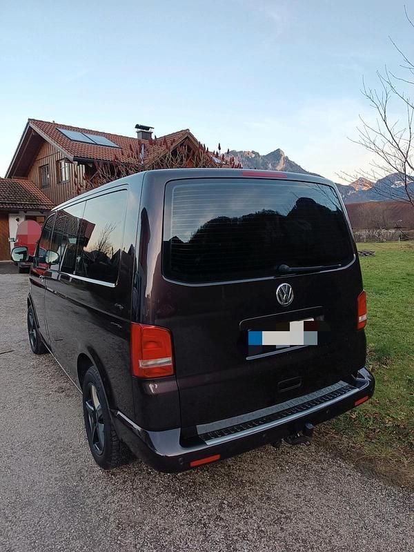 Usata VW Multivan 180 CV (132 kW) 2012 Marrone Monovolume