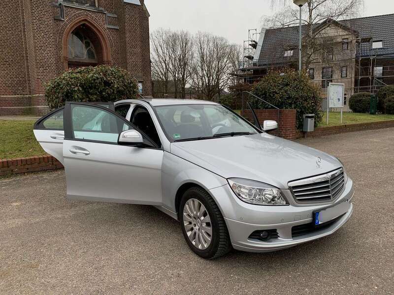 Gebraucht 2007 Mercedes C200 Elegance Limousine | 8.200 € (Fairer Preis) - Bild 1/3