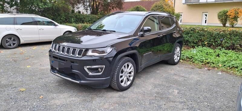 Schwarz Gebraucht 2020 Jeep Compass Limited SUV | 19.800 € (Teuer) - Bild 1/4