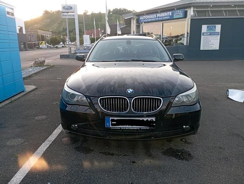 Schwarz Gebraucht 2006 BMW 523 Kombi | 4.100 € (Guter Preis) - Bild 1/4
