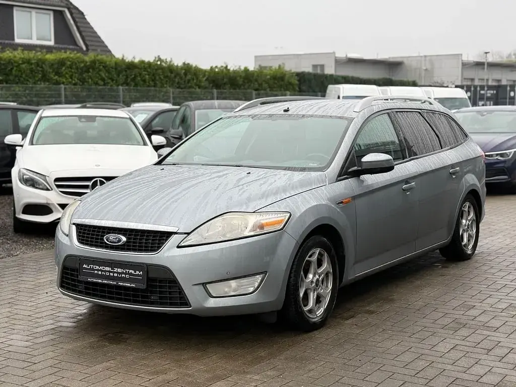 Używany Ford Mondeo 116 KM (85 kW) 2009 Szary Sedan/Limuzyna