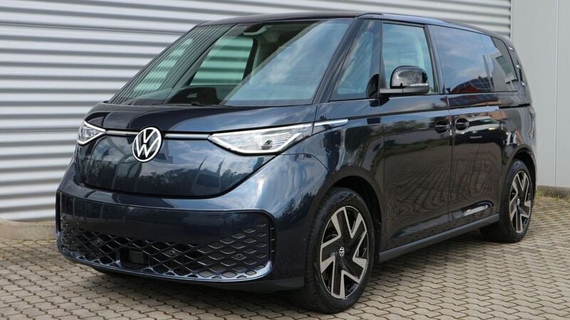 Gebraucht VW ID. Buzz Pro 150 kW (204 PS) 2023 Starlight blue metallic Van / Kleinbus