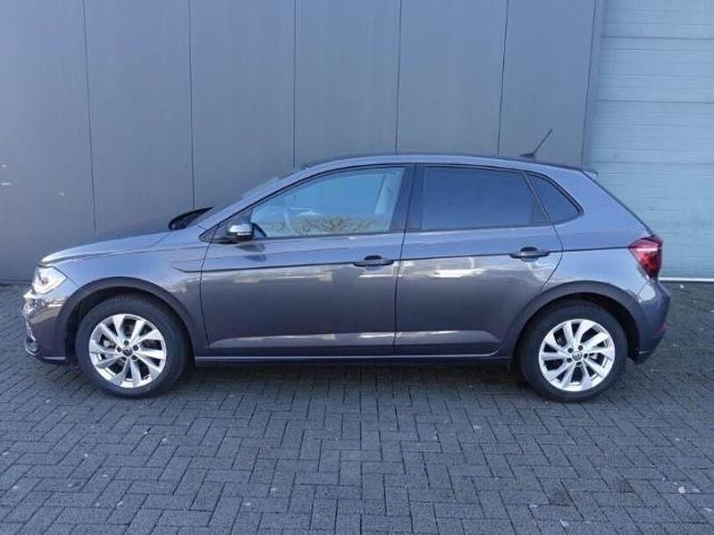 Gebraucht VW Polo Style 110 PS (80 kW) 2022 Grau Kleinwagen