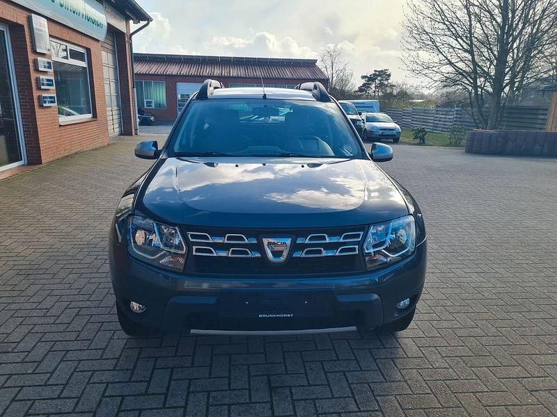 Gebraucht Dacia Duster Prestige 125 PS (91 kW) 2014 Grau SUV