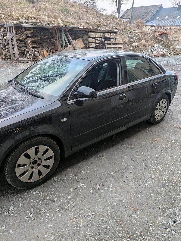 Gebraucht Audi A4 150 PS (110 kW) 2002 Schwarz Limousine