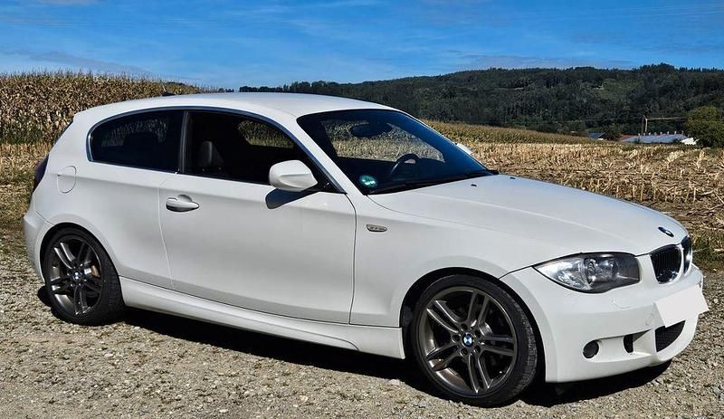 Gebraucht BMW 123 M Sport 204 PS (150 kW) 2010 Weiß Kleinwagen