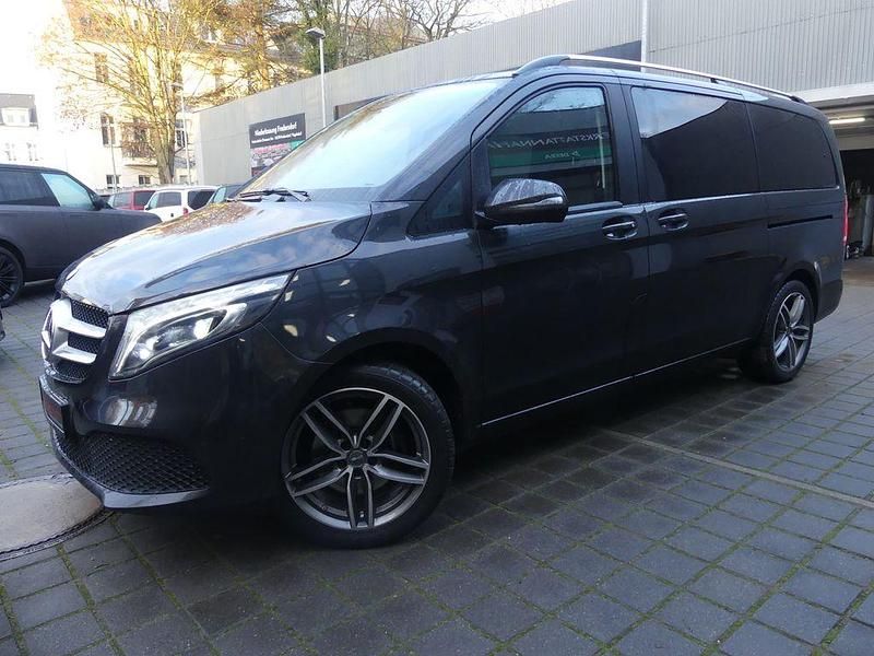Gebraucht Mercedes V300 Edition 239 PS (175 kW) 2020 Graphitgrau Van / Kleinbus