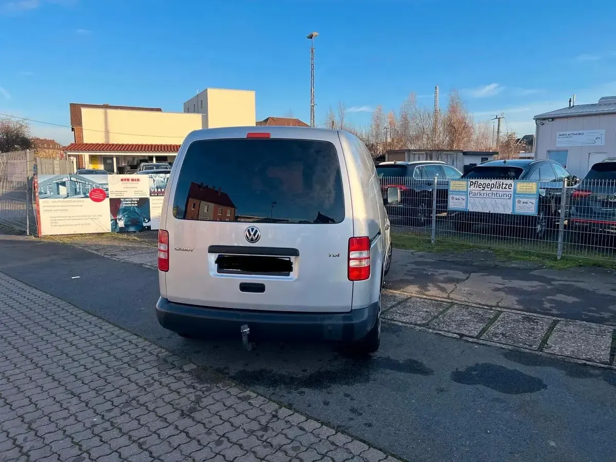 Gebraucht VW Caddy 105 PS (77 kW) 2014 Silber Van / Kleinbus