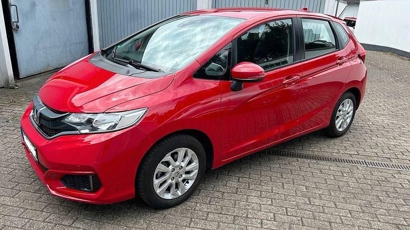 Rot Gebraucht 2018 Honda Jazz Comfort Kleinwagen | 13.350 € (Guter Preis) - Bild 1/4
