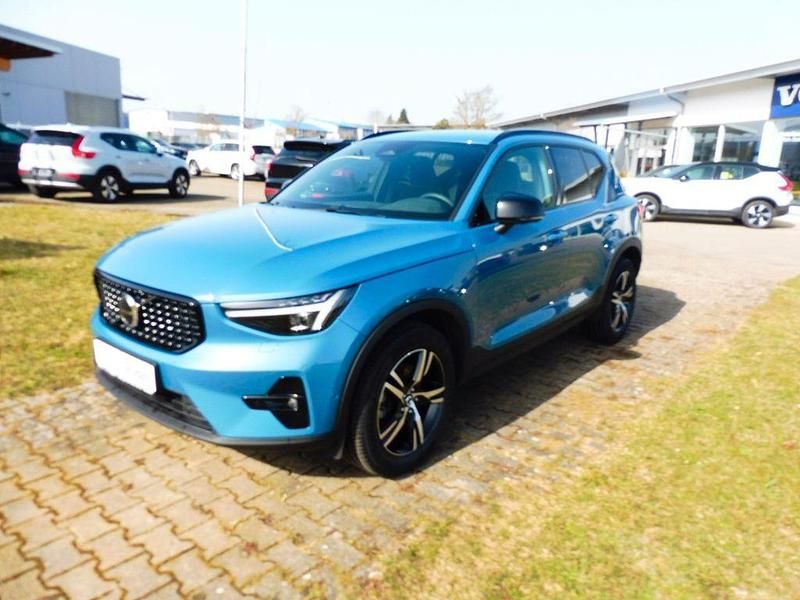 Gebraucht Volvo XC40 Plus 163 PS (119 kW) 2025 Blau SUV