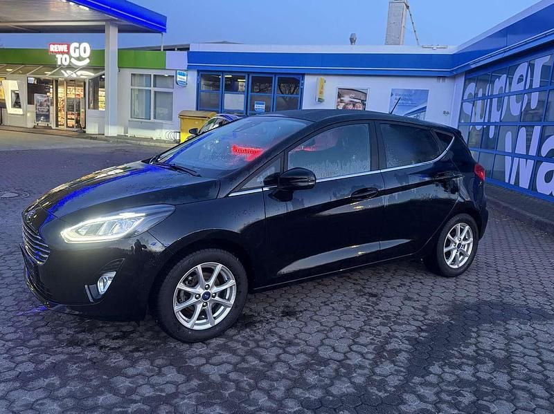 Schwarz Gebraucht 2021 Ford Fiesta S Limousine | 11.700 € (Guter Preis) - Bild 1/4