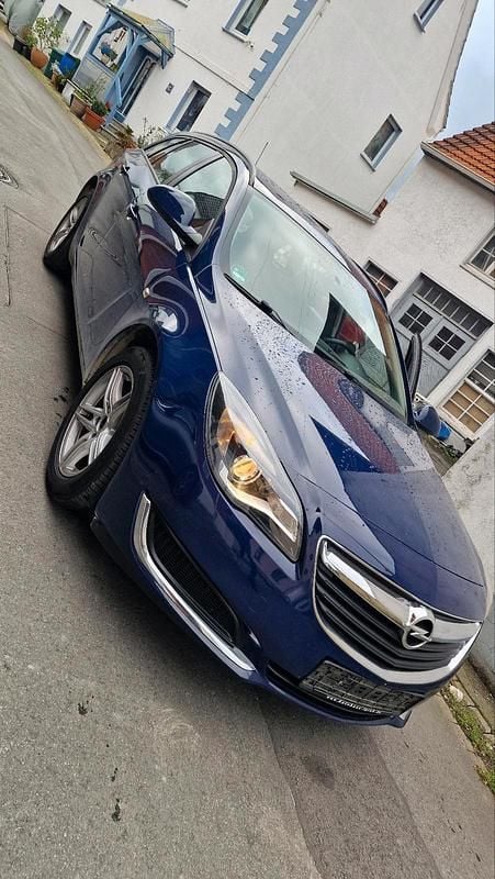 Andere farben Gebraucht 2015 Opel Insignia Sport Kombi | 3.480 € (Superpreis) - Bild 1/4