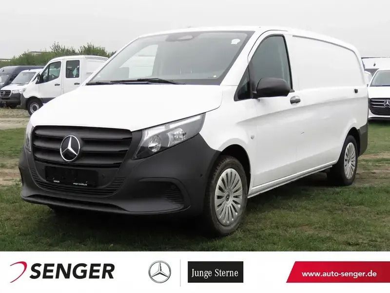Weiß Gebraucht 2024 Mercedes Vito Van / Kleinbus | 37.426 € (Etwas zu teuer) - Bild 1/1
