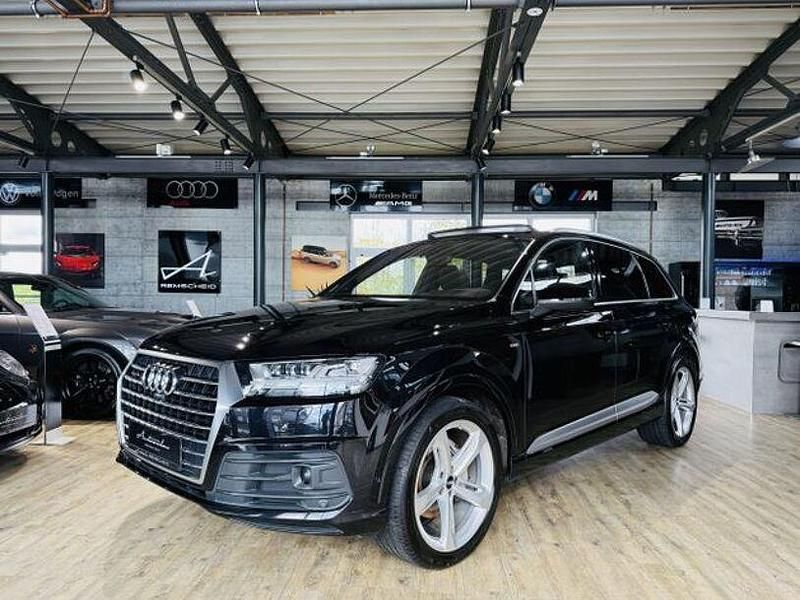 Orcaschwarz metallic Gebraucht 2018 Audi Q7 S-Line SUV | 46.990 € (Etwas zu teuer) - Bild 1/4