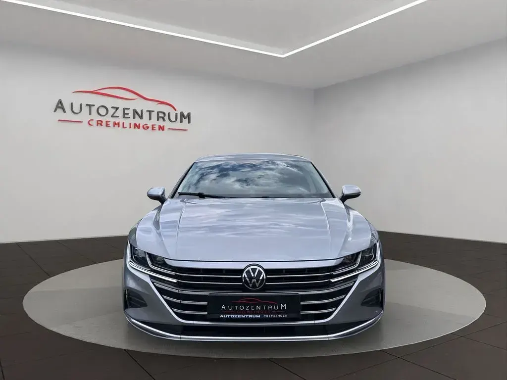 Gebraucht VW Arteon 150 PS (110 kW) 2023 Silber Limousine