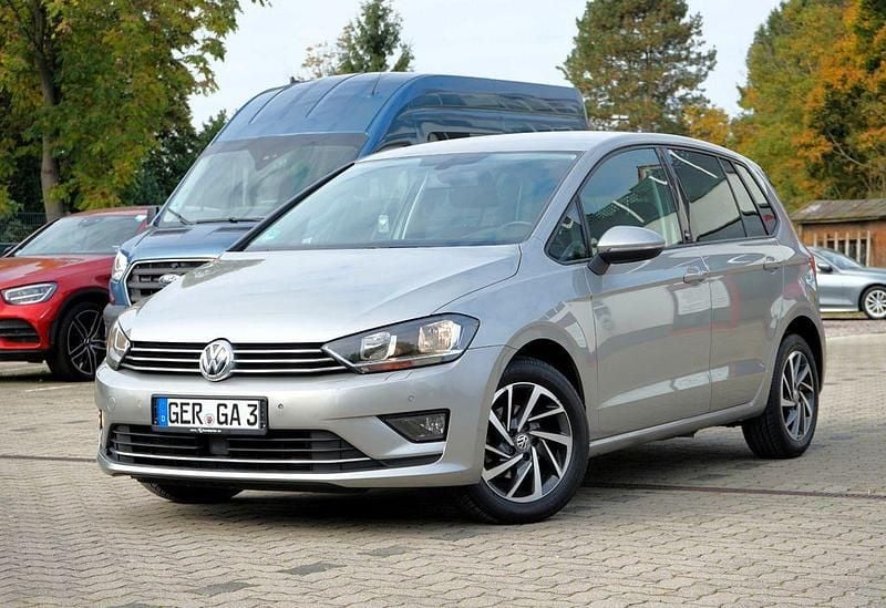 Silber Gebraucht 2017 VW Golf Sportsvan Sound Van / Kleinbus | 14.190 € (Guter Preis) - Bild 1/4