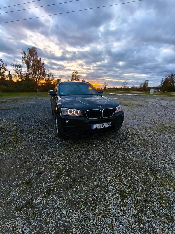 Gebraucht BMW X3 184 PS (135 kW) 2011 Blau SUV