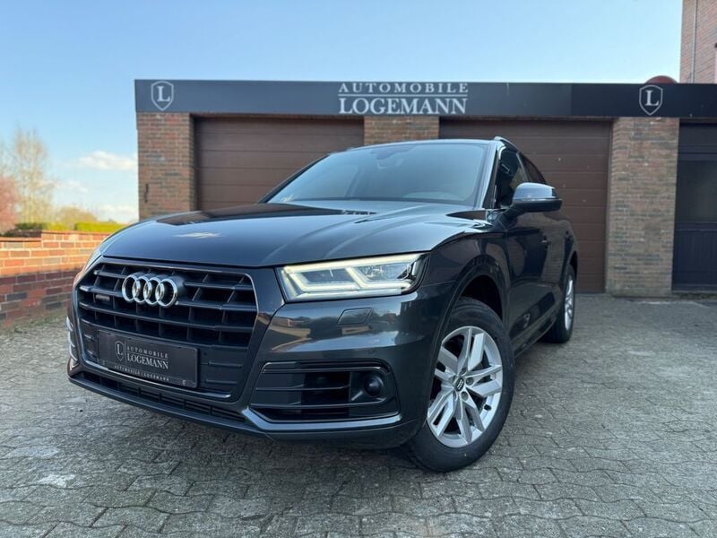 Grau Gebraucht 2019 Audi Q5 Sport SUV | 34.599 € (Fairer Preis) - Bild 1/4