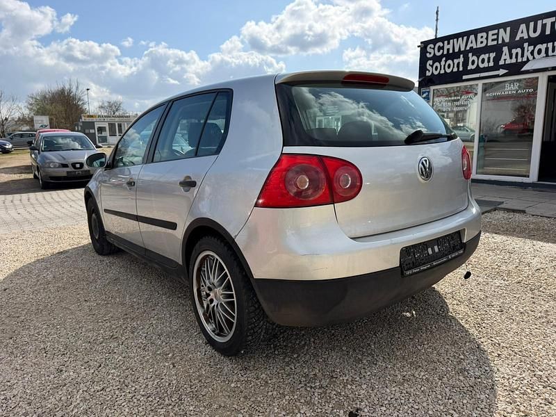 Gebraucht VW Golf IV 90 PS (66 kW) 2005 Silber Limousine