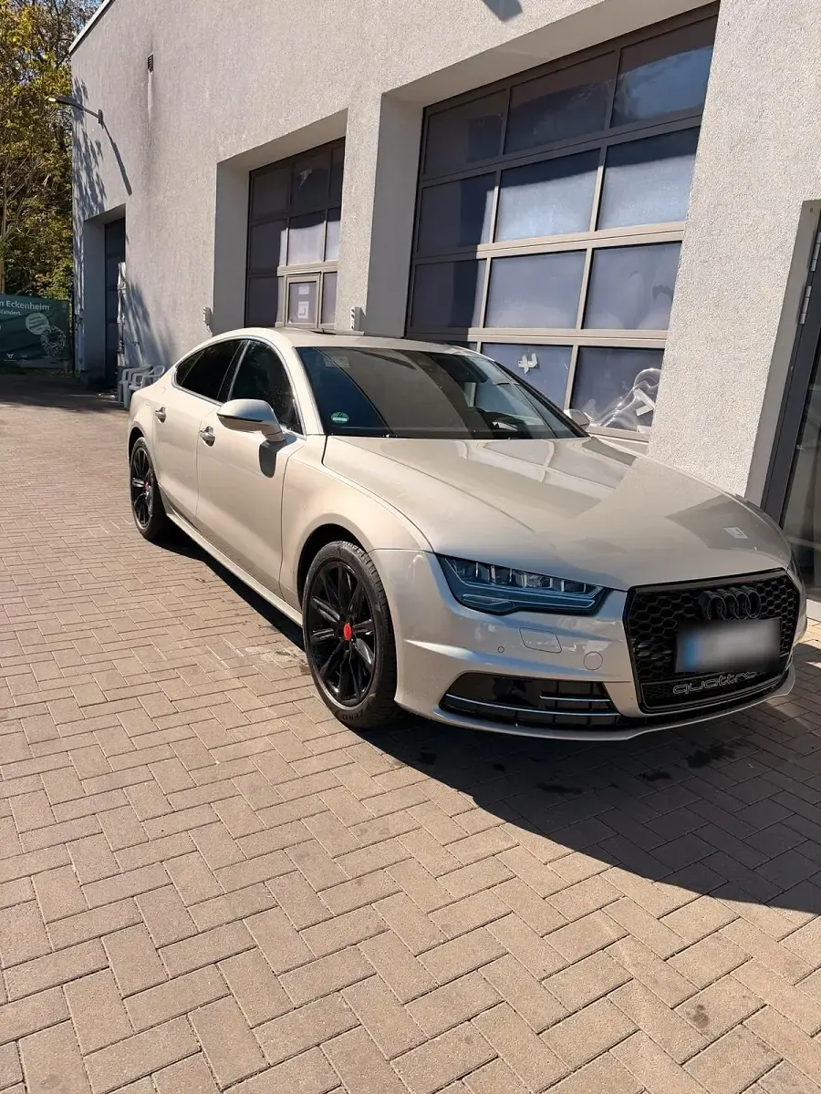 Second-hand Audi A7 Competition 326 CP (239 kW) 2016 Argintiu Hatchback
