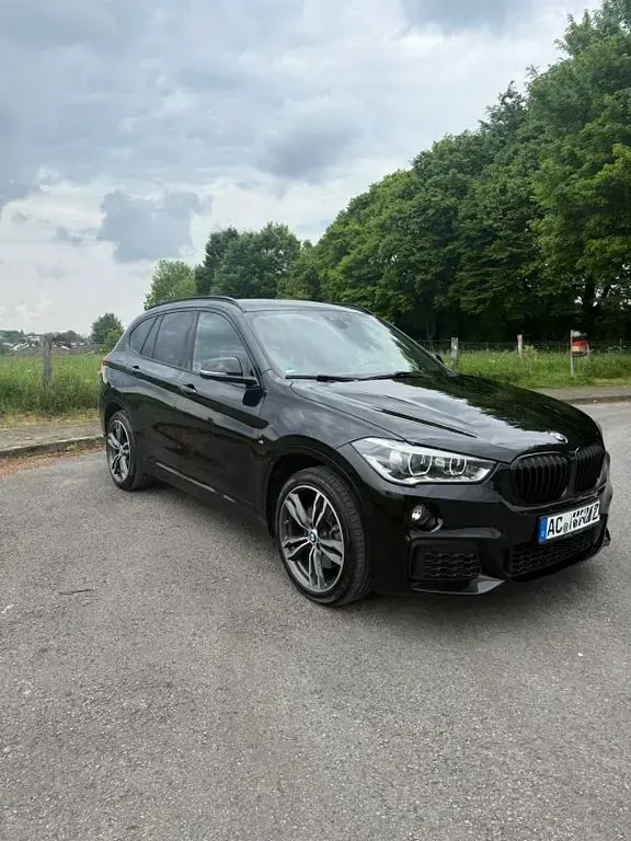 Second-hand BMW X1 M Sport 190 CP (139 kW) 2017 Negru SUV