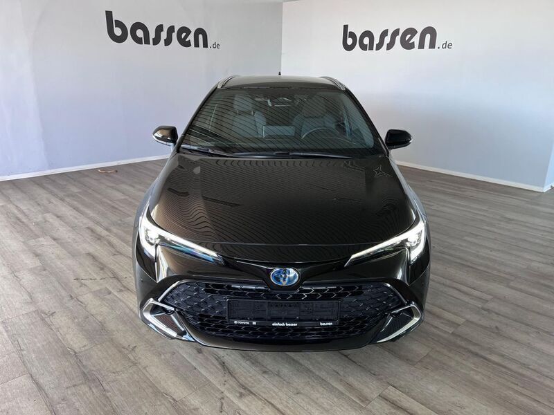 Neu Toyota Corolla 178 PS (130 kW) 2025 Schwarz Kombi