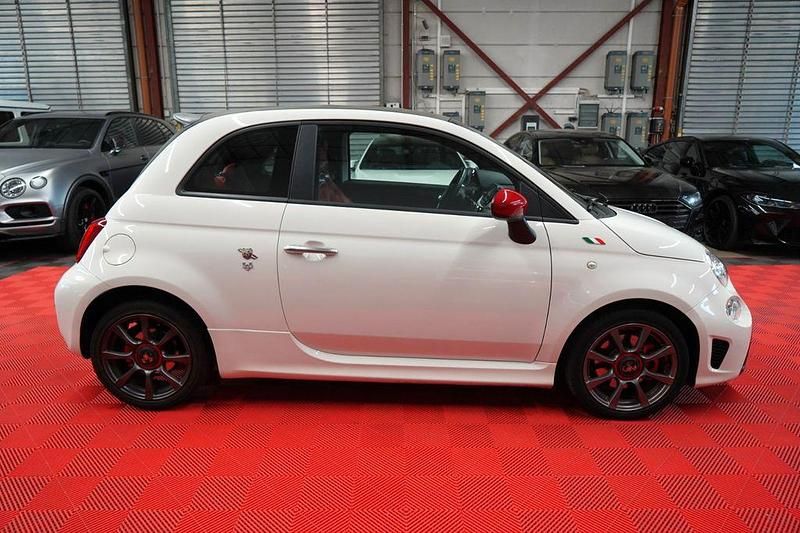 Gebraucht Abarth 595 145 PS (106 kW) 2016 Weiß Cabrio