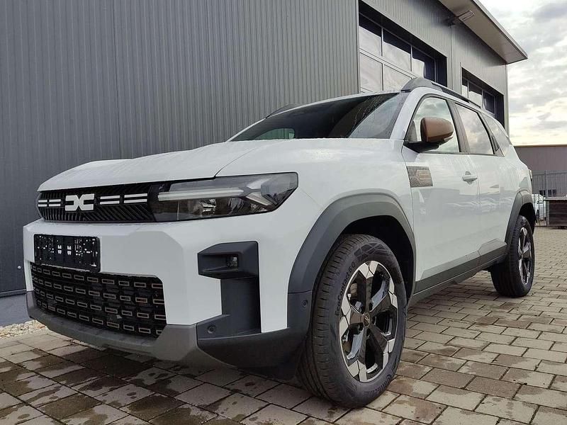 Weiss Neu 2025 Dacia Bigster Extreme SUV | 33.690 € (Fairer Preis) - Bild 1/4