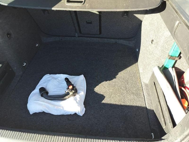 Gebraucht Skoda Octavia Elegance 150 PS (110 kW) 2014 Weiß Kleinwagen