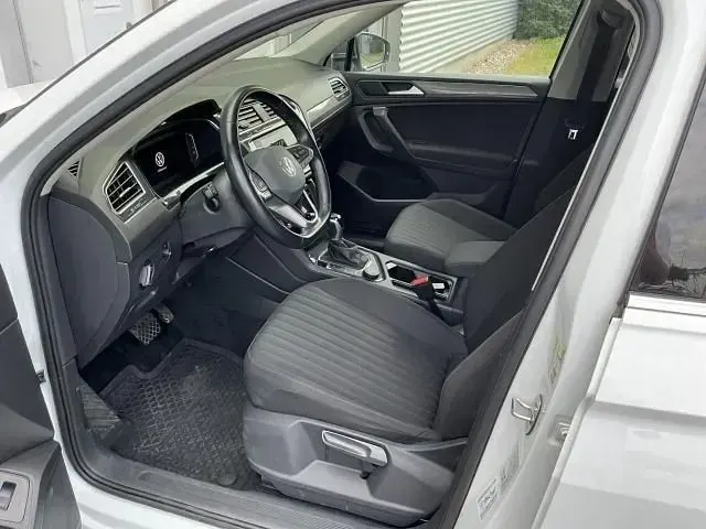 Gebraucht VW Tiguan Allspace Life 200 PS (147 kW) 2022 Pure white SUV