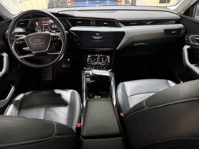 Gebraucht Audi e-tron Sport 300 kW (408 PS) 2020 Grau SUV