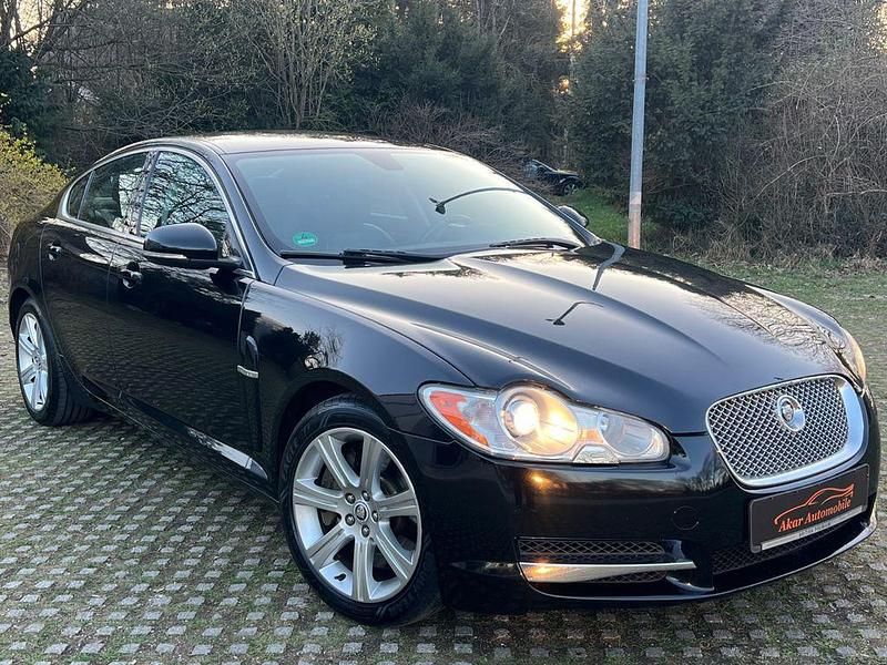 Gebraucht Jaguar XF 211 PS (155 kW) 2010 Schwarz Limousine