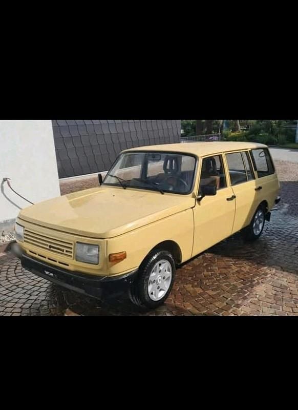 Gebraucht Wartburg 353 50 PS (36 kW) 1989 Gelb Kombi