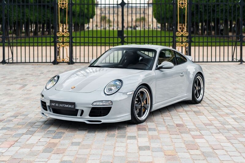 Grau Gebraucht 2010 Porsche 997 Sport | 374.900 € - Bild 1/4