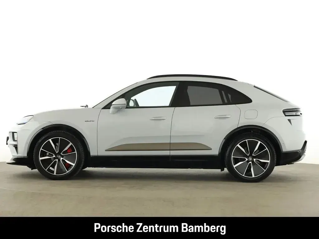 Gebraucht Porsche Macan Turbo 469 kW (639 PS) 2024 Grau SUV