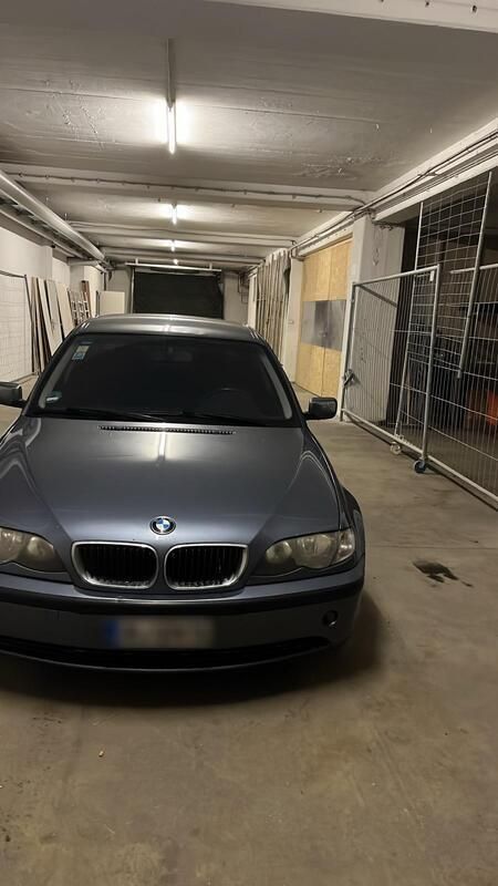 Gebraucht 2005 BMW 318 Limousine | 950 € (Superpreis) - Bild 1/4