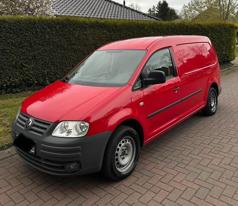 Second-hand VW Caddy 105 CP (77 kW) 2010 Roșu Monovolum