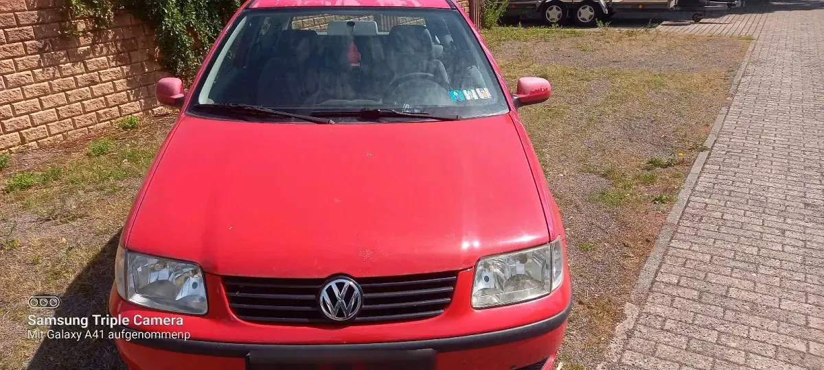 Gebraucht VW Polo 50 PS (36 kW) 2001 Rot Kleinwagen