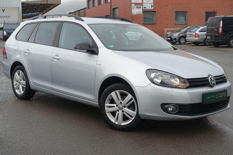 Gebraucht VW Golf VI Match 86 PS (63 kW) 2012 Silber Kleinwagen
