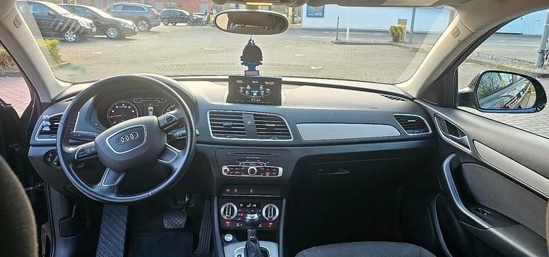 Gebraucht Audi Q3 150 PS (110 kW) 2014 Schwarz SUV