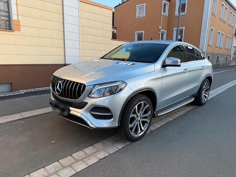 Gebraucht Mercedes GLE350 258 PS (189 kW) 2016 Andere farben Coupé