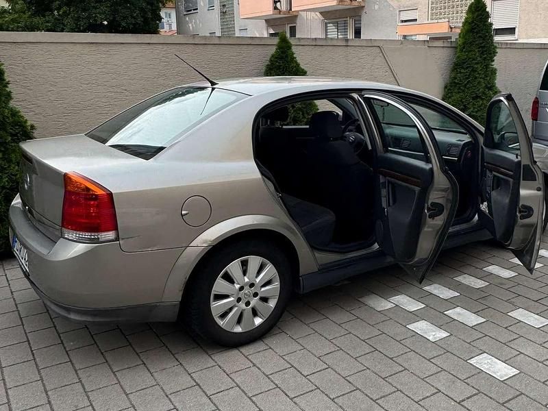 Silber Gebraucht 2002 Opel Vectra Limousine | 1.500 € (Guter Preis) - Bild 1/4
