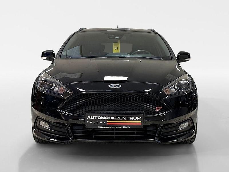 Gebraucht Ford Focus ST 250 PS (183 kW) 2017 Schwarz Limousine